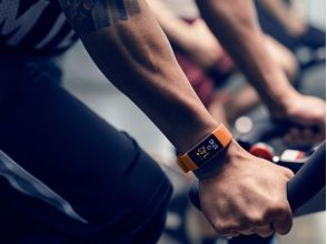 Фітнес-трекер Misfit Flare з одним світлодіодом вже надійшов у продаж